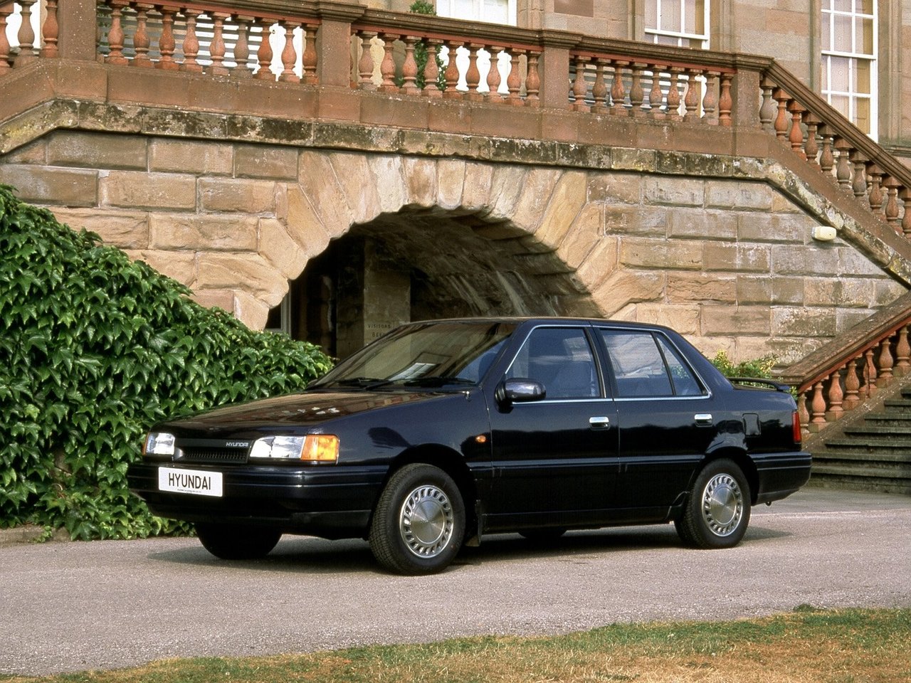 Фото Hyundai Excel II