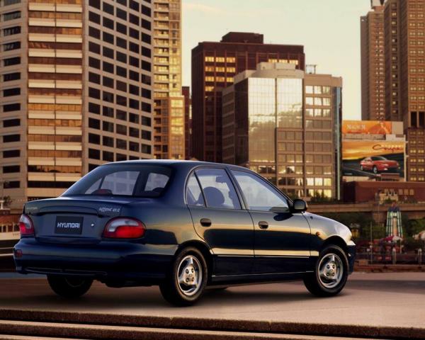 Фото Hyundai Accent I Седан