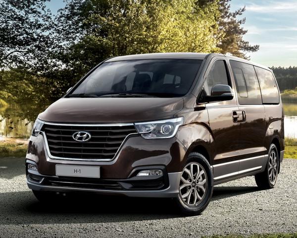 Фото Hyundai H-1 II Рестайлинг 2 Минивэн