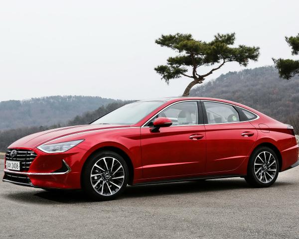 Фото Hyundai Sonata VIII Седан