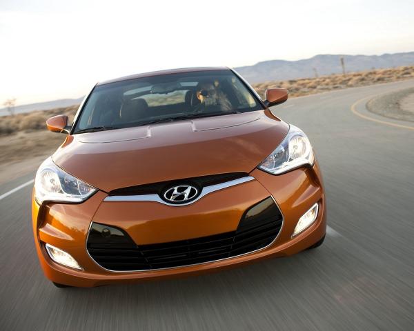 Фото Hyundai Veloster I Хэтчбек 4 дв.