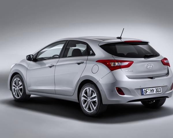 Фото Hyundai i30 II Рестайлинг Хэтчбек 5 дв.