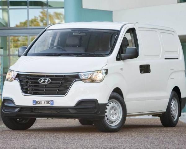 Фото Hyundai Grand Starex I Рестайлинг 2 Фургон