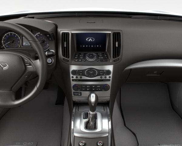 Фото Infiniti Q40 I Седан