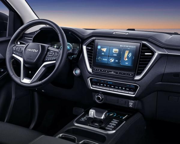Фото Isuzu Lingtuo I Рестайлинг Пикап Двойная кабина