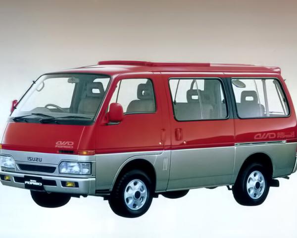 Фото Isuzu Fargo I Минивэн