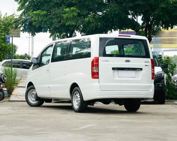 Фото Jac Refine M3 I Минивэн LWB