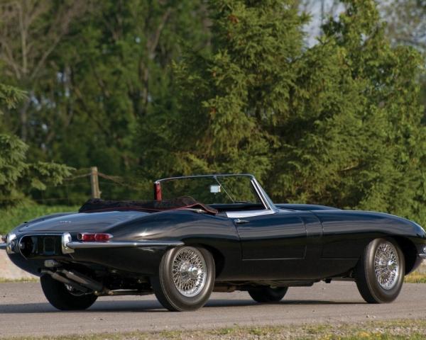 Фото Jaguar E-Type Series 1 Кабриолет