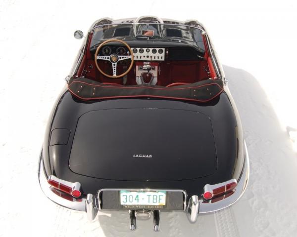 Фото Jaguar E-Type Series 1 Кабриолет