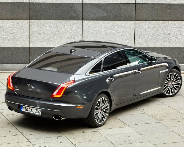 Фото Jaguar XJ IV (X351) Рестайлинг Седан LWB