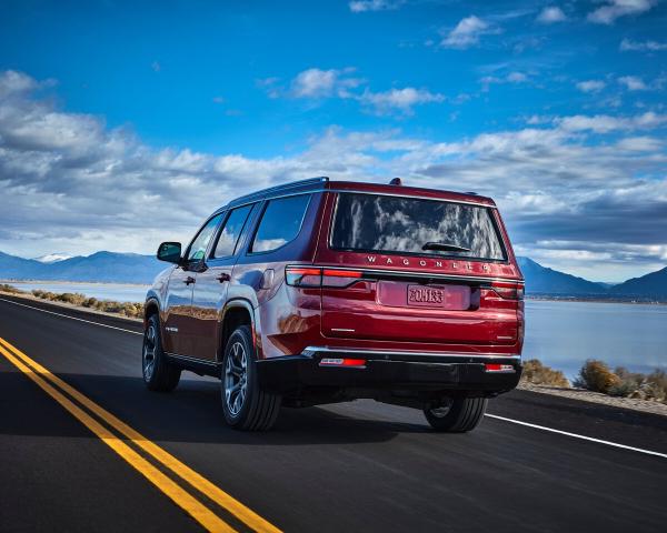 Фото Jeep Grand Wagoneer WS Внедорожник 5 дв.