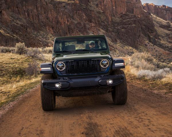 Фото Jeep Wrangler IV (JL) Рестайлинг Внедорожник 3 дв.