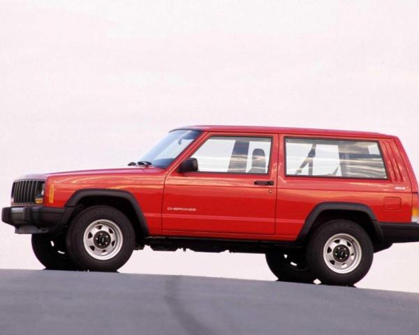 Фото Jeep Cherokee II (XJ) Внедорожник 3 дв.