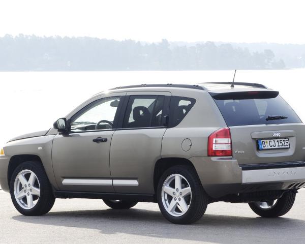 Фото Jeep Compass I Внедорожник 5 дв.