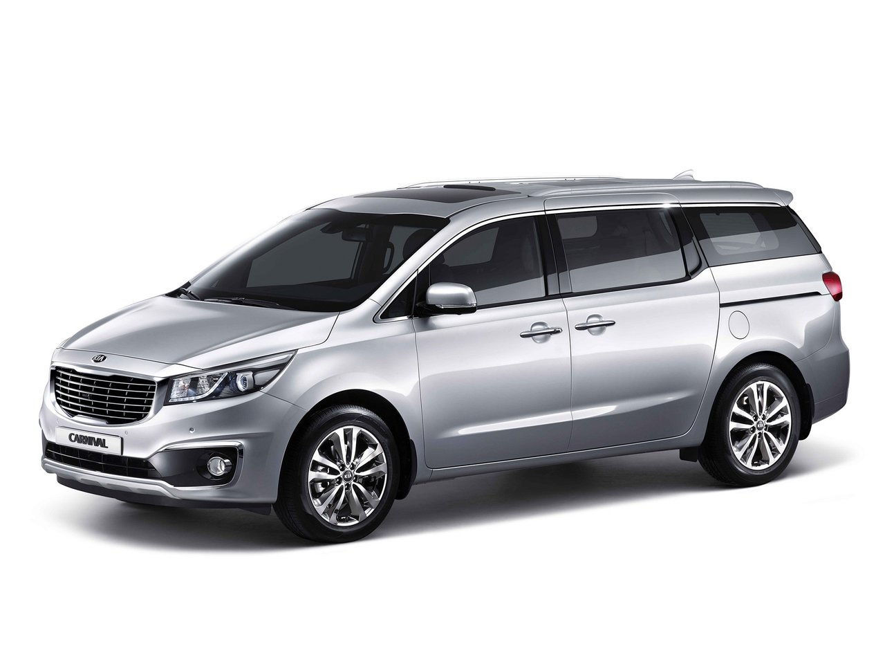 Фото Kia Carnival III