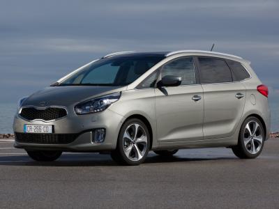 Фото Kia Carens III (RP) Компактвэн