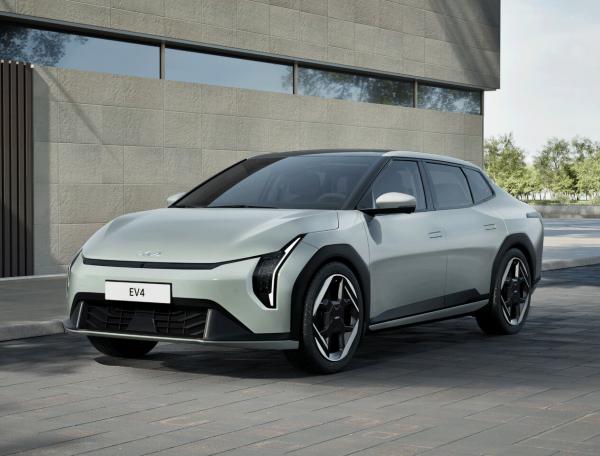 Фото Kia EV4 I