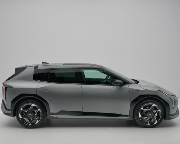 Фото Kia EV4 I Хэтчбек 5 дв.