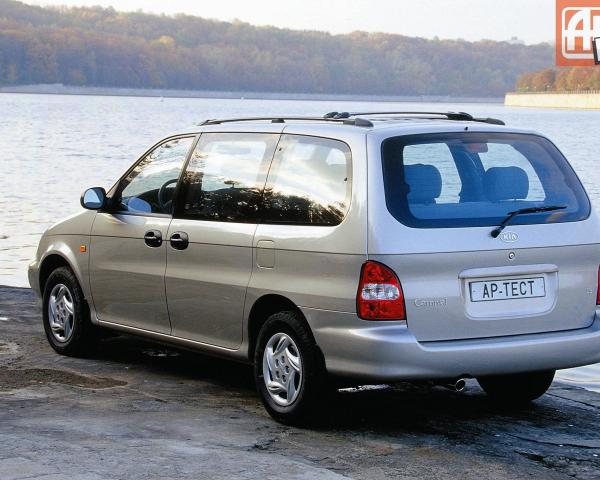 Фото Kia Carnival I Минивэн