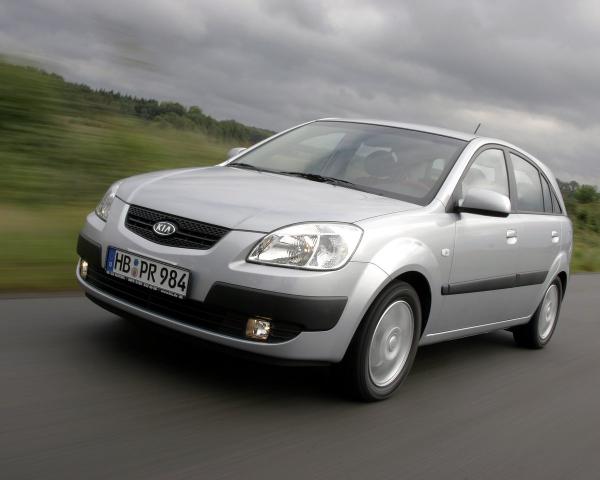 Фото Kia Rio II Хэтчбек 5 дв.