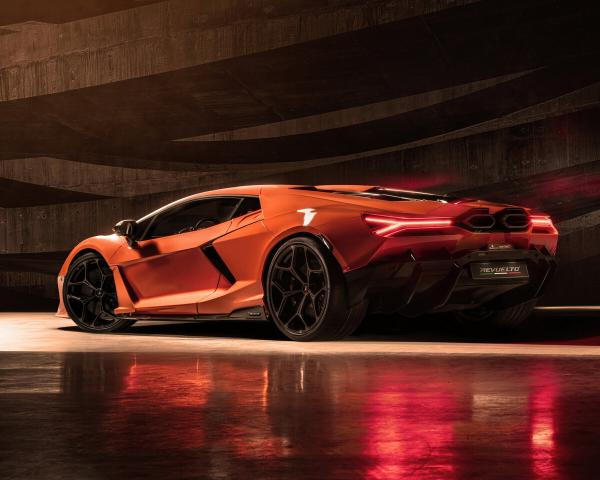 Фото Lamborghini Revuelto I Купе