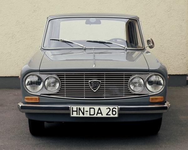 Фото Lancia Fulvia I Седан