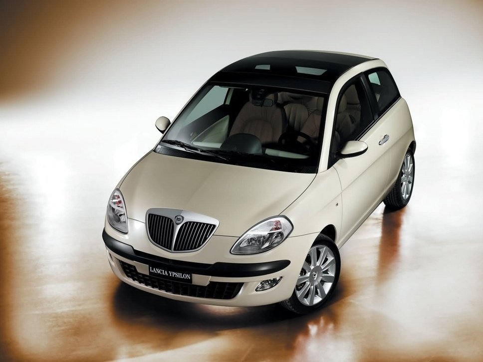 Фото Lancia Ypsilon II (Type 843)