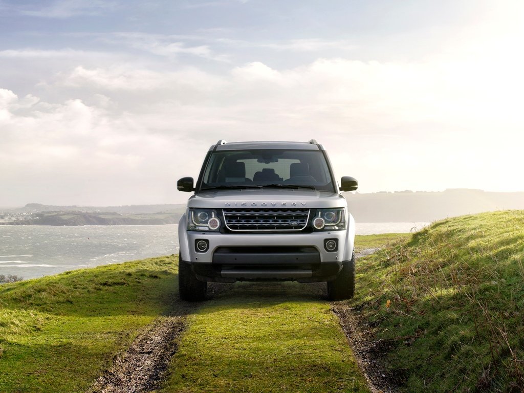Фото Land Rover Discovery IV Рестайлинг