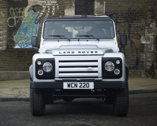 Фото Land Rover Defender I Рестайлинг Внедорожник 3 дв.