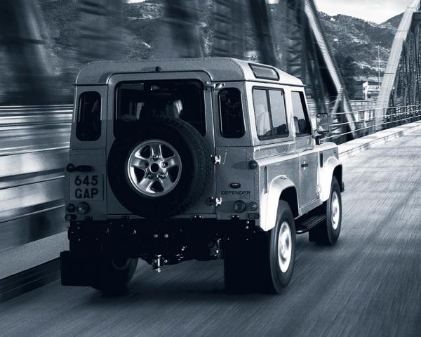 Фото Land Rover Defender I Внедорожник 3 дв. 90