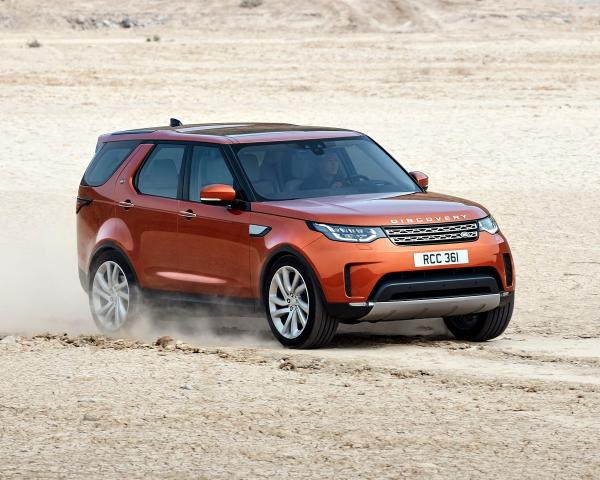 Фото Land Rover Discovery V Внедорожник 5 дв.