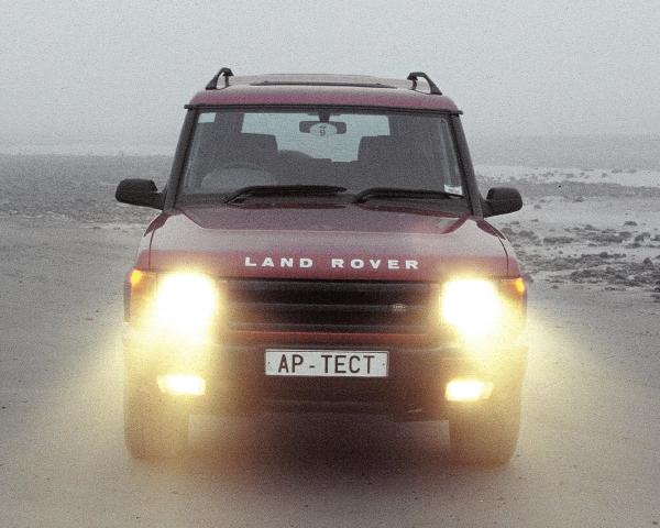 Фото Land Rover Discovery II Внедорожник 5 дв.