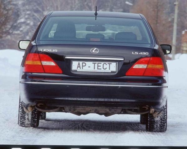 Фото Lexus LS III Седан