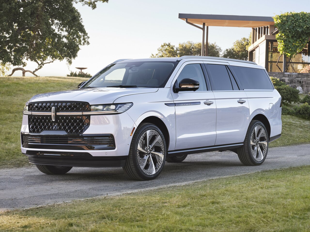 Фото Lincoln Navigator V