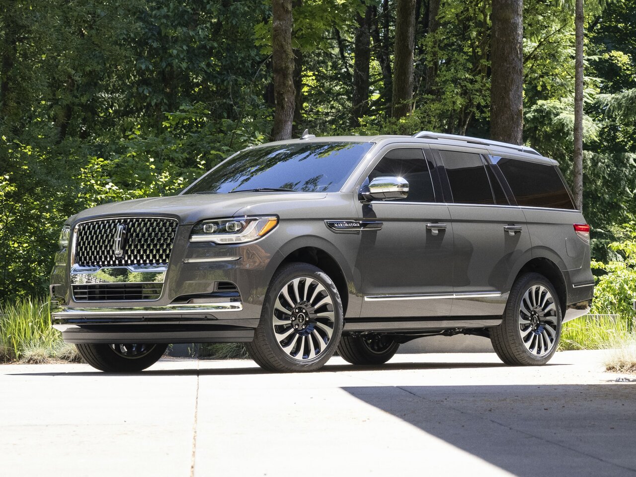 Фото Lincoln Navigator IV Рестайлинг