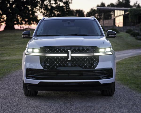 Фото Lincoln Navigator V Внедорожник 5 дв. L