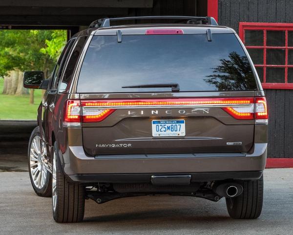 Фото Lincoln Navigator III Рестайлинг Внедорожник 5 дв.