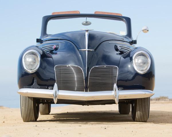 Фото Lincoln Zephyr I Кабриолет