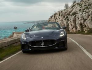 Фото Maserati GranCabrio II