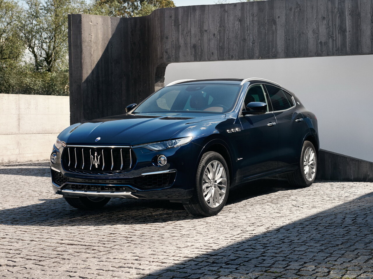 Фото Maserati Levante I