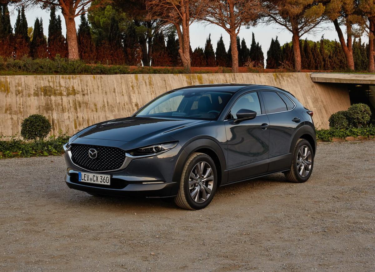 Сравнение Мазда СХ-30 и Мазда СХ-5, что лучше Mazda CX-30 или Mazda CX-5