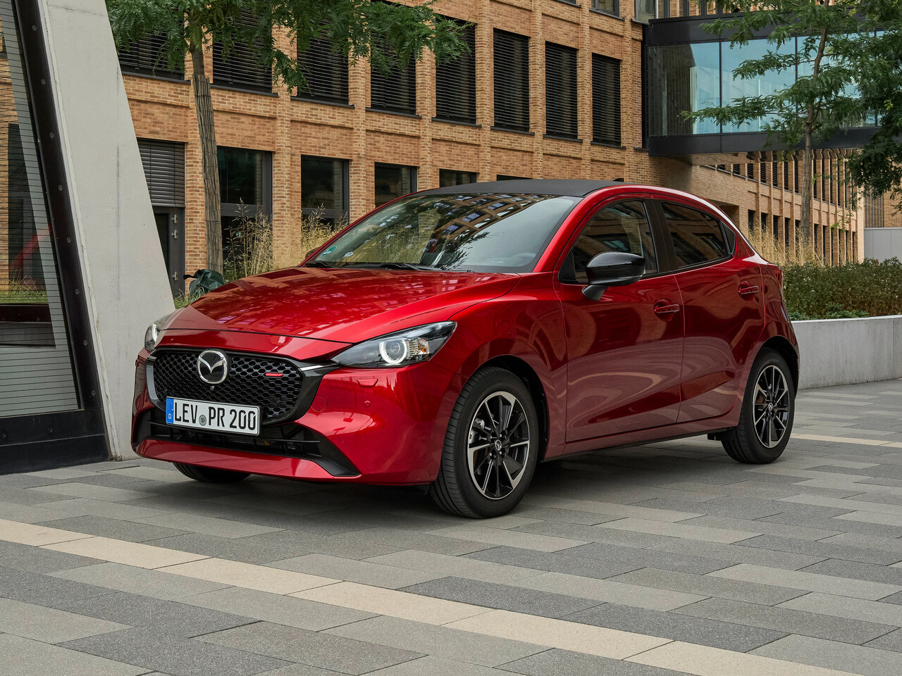 Фото Mazda 2 III (DJ) Рестайлинг 2