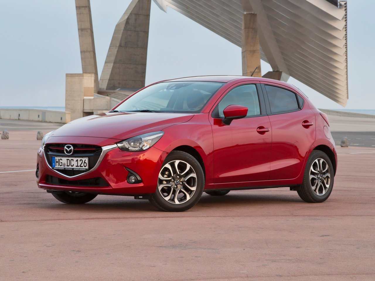 Фото Mazda 2 III (DJ)