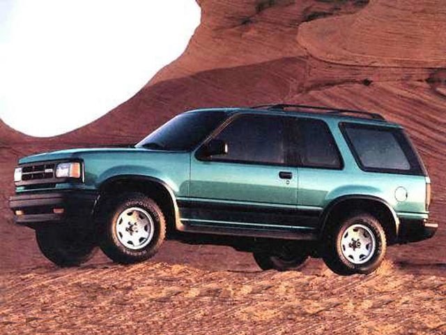 Фото Mazda Navajo I