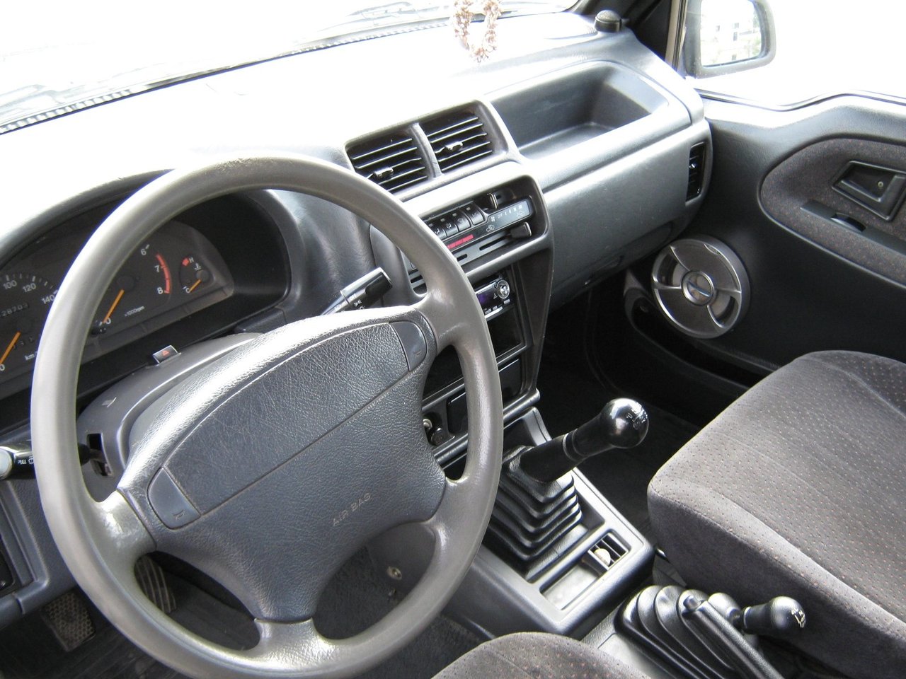 Фото Mazda Proceed Levante I Внедорожник 5 дв.