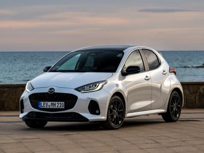 Фото Mazda 2 IV (XP21) Хэтчбек 5 дв.