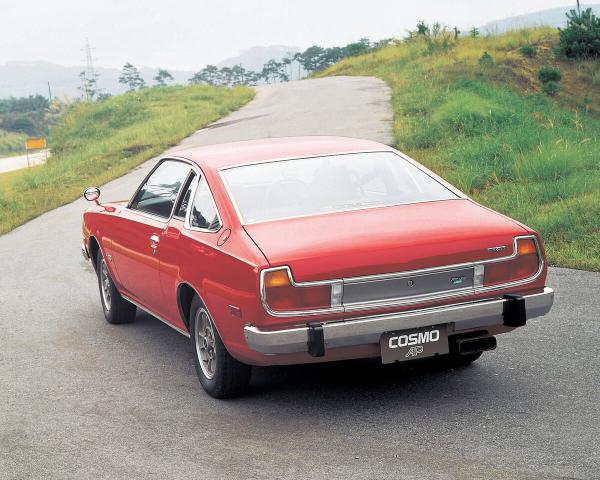 Фото Mazda Cosmo AP Фастбек