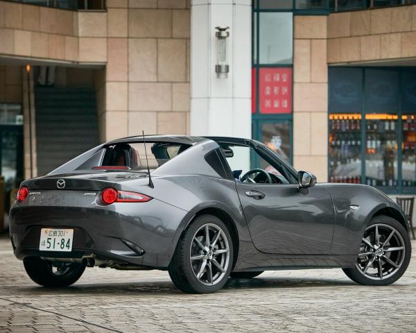 Фото Mazda Roadster IV (ND) Кабриолет RF