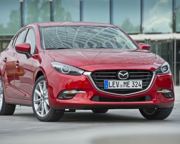 Фото Mazda 3 III (BM) Рестайлинг Хэтчбек 5 дв.