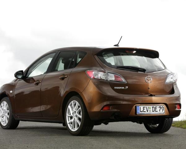 Фото Mazda 3 II (BL) Рестайлинг Хэтчбек 5 дв.